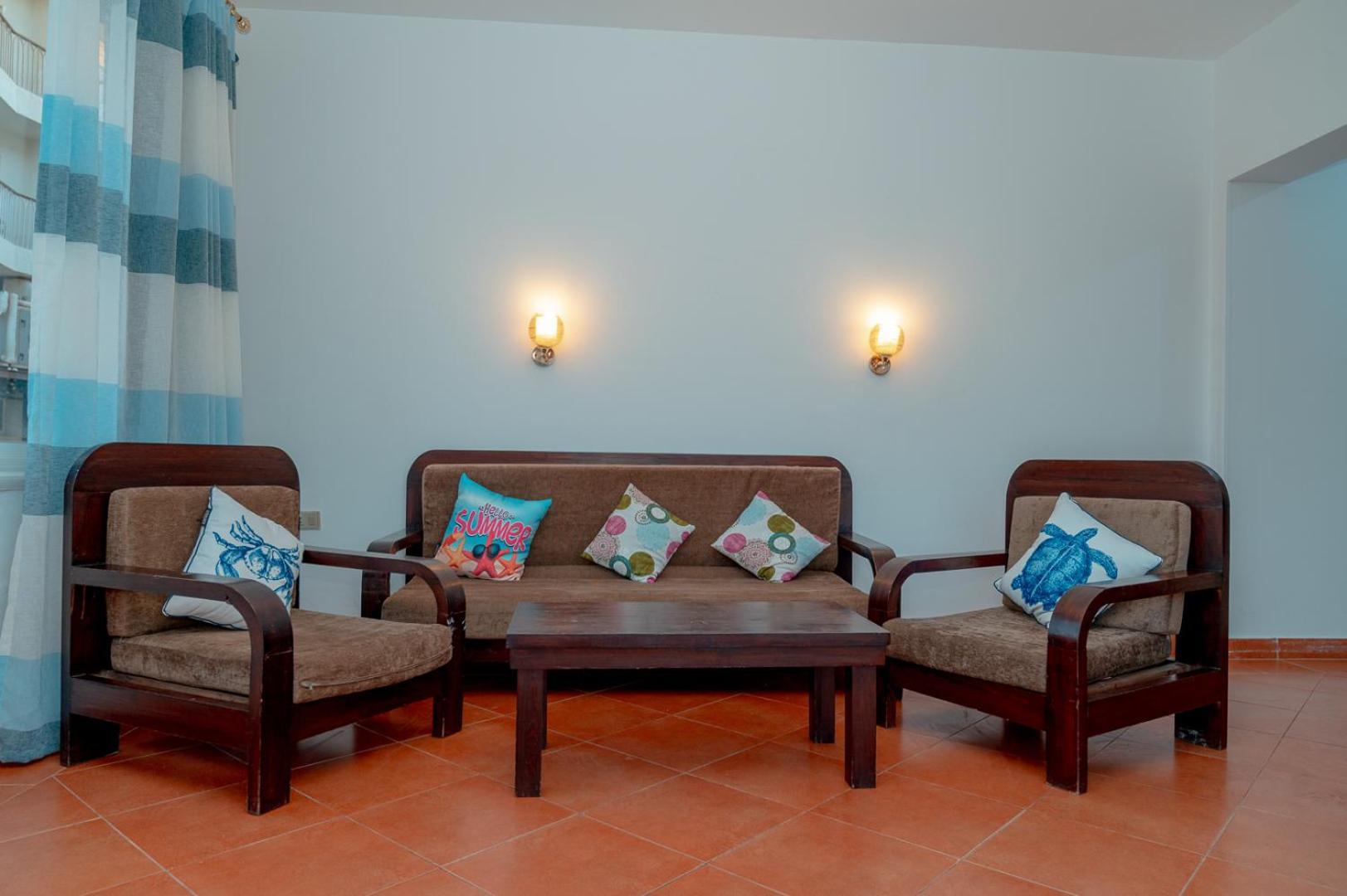 Red Sea Apartment Hotel ฮูร์กาดา ภายนอก รูปภาพ