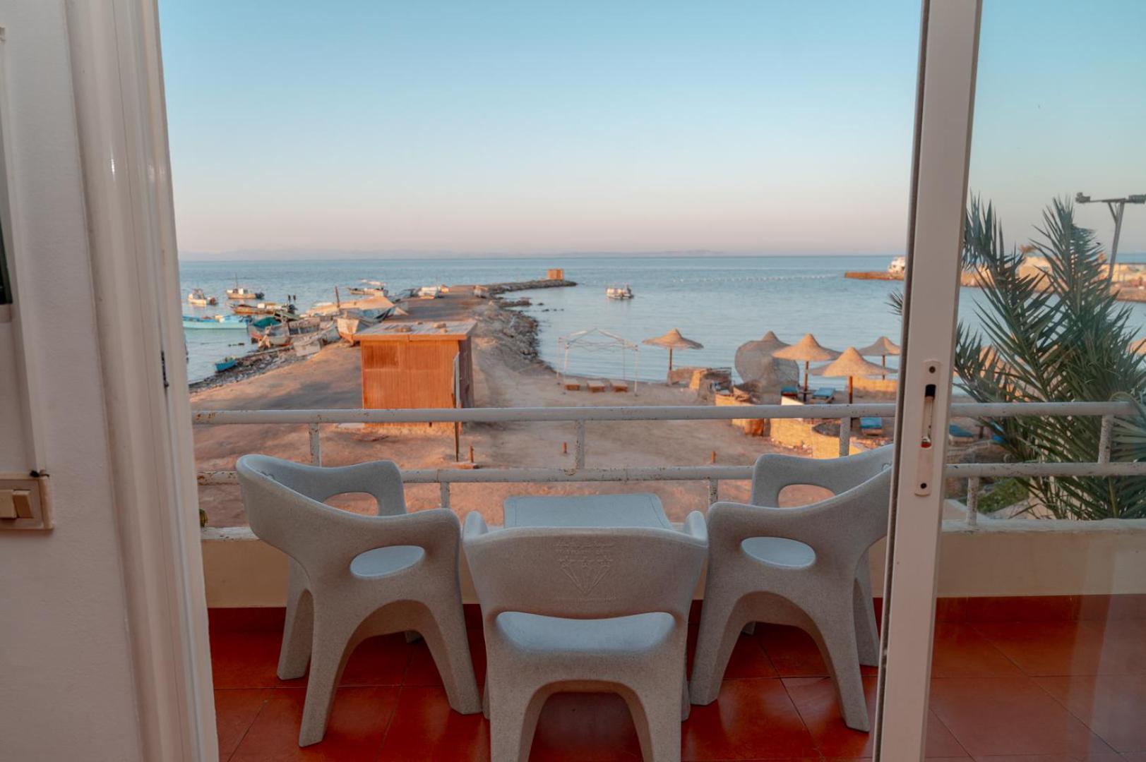 Red Sea Apartment Hotel ฮูร์กาดา ภายนอก รูปภาพ