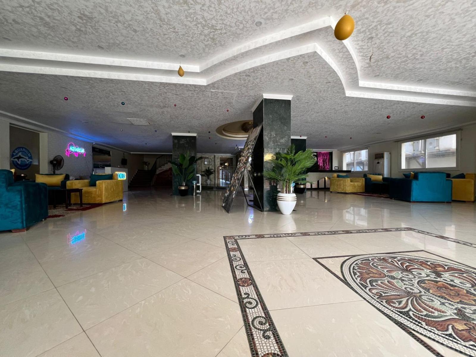 Red Sea Apartment Hotel ฮูร์กาดา ภายนอก รูปภาพ