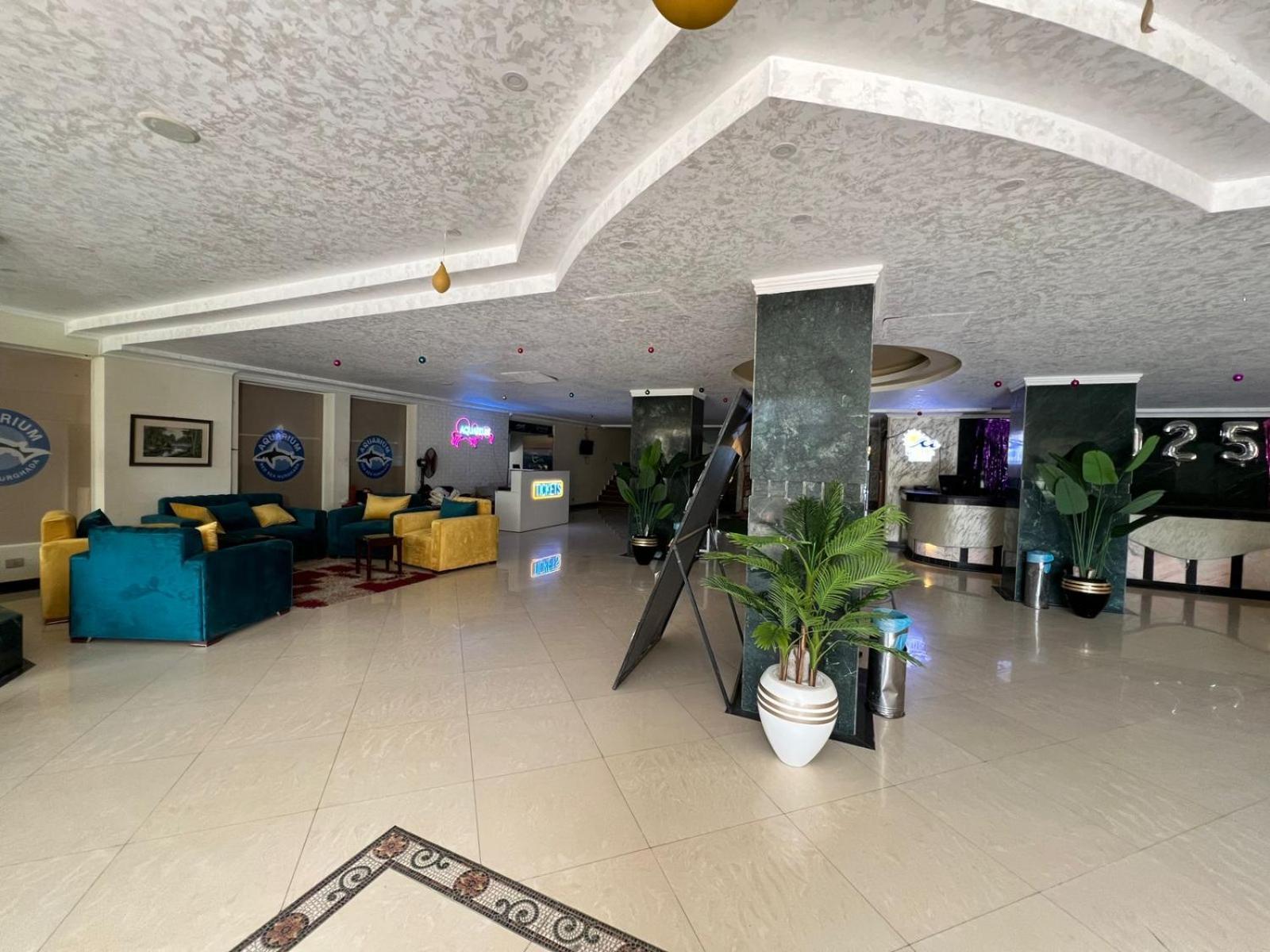 Red Sea Apartment Hotel ฮูร์กาดา ภายนอก รูปภาพ